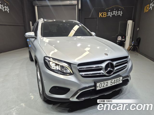 Mercedes-Benz GLC-Class 2017