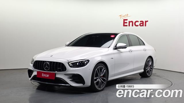Mercedes-Benz E-Class 2022