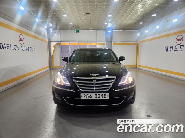 Hyundai Genesis 2011