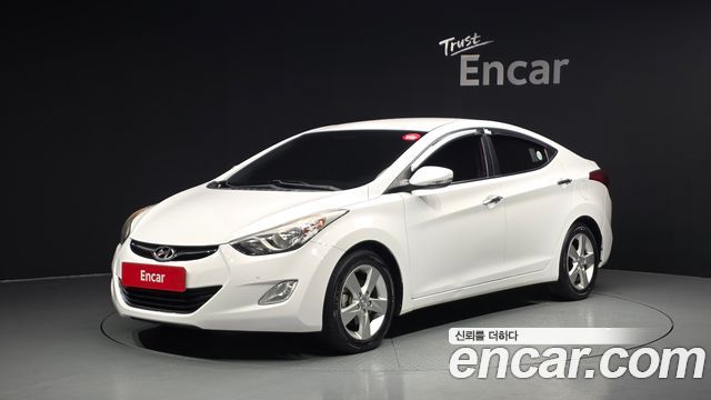 Hyundai AVANTE 2012