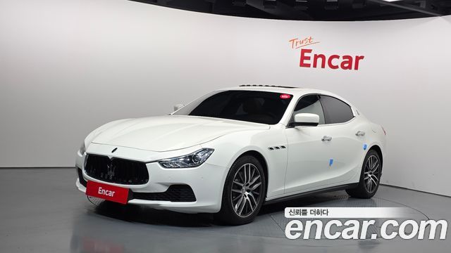 Maserati Ghibli 2015