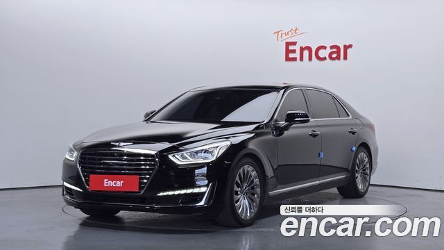 Genesis EQ900 2017