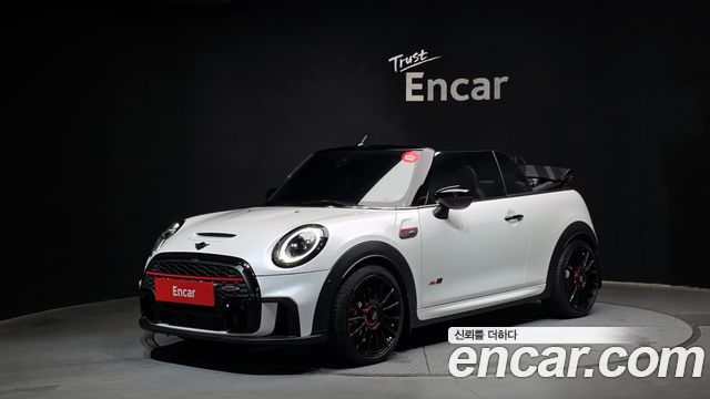 Mini Cooper Convertible 2024
