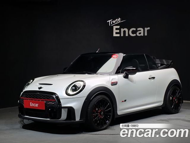 Mini Cooper Convertible 2024