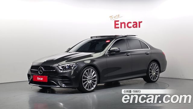 Mercedes-Benz E-Class 2022