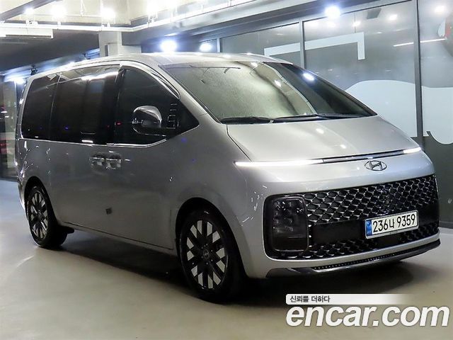 Hyundai Staria 2021