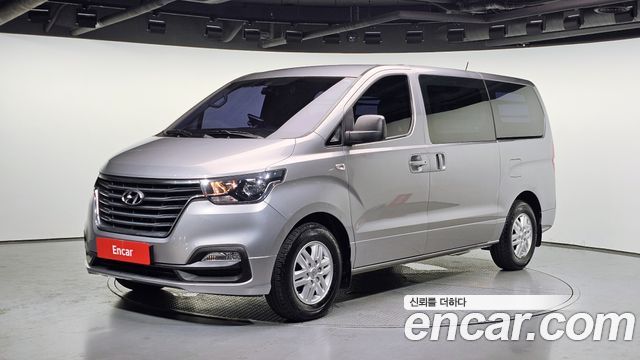 Hyundai Starex 2019