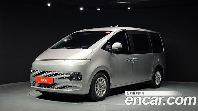 Hyundai Staria 2025