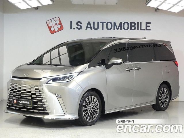 Lexus LM 2024