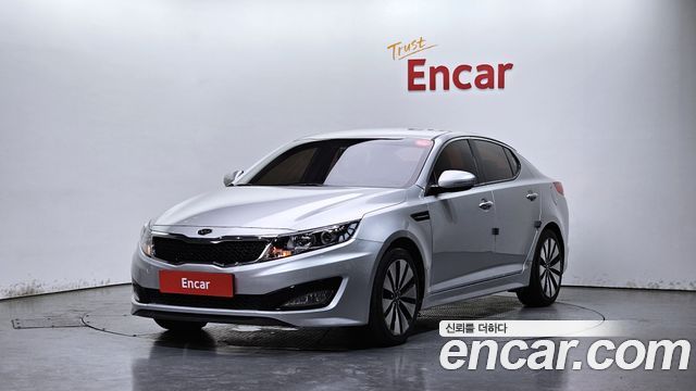 Kia K5 2011