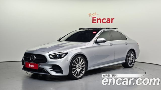 Mercedes-Benz E-Class 2022