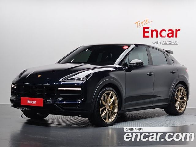 Porsche Cayenne 2022