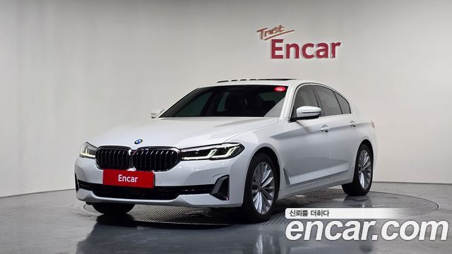 BMW 5-Series 2021