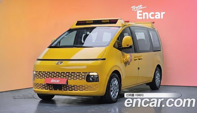 Hyundai Staria 2022