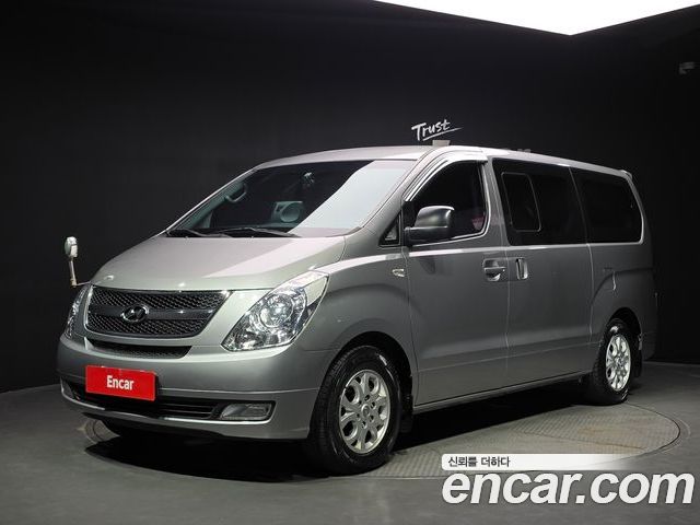 Hyundai Starex 2012