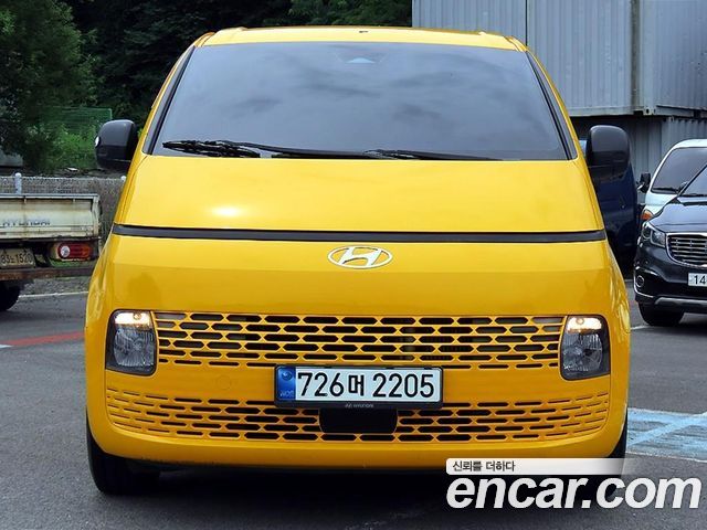 Hyundai Staria 2021