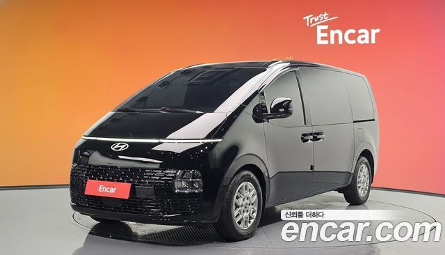 Hyundai Staria 2025