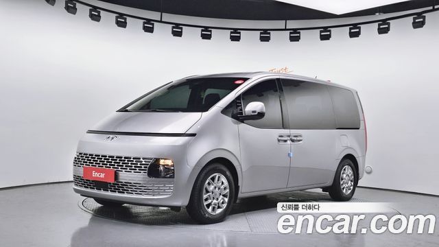 Hyundai Staria 2022