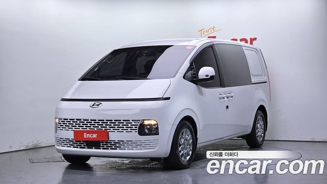 Hyundai Staria 2022