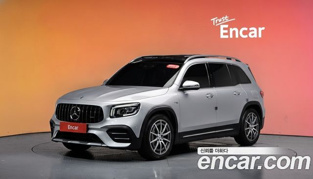 Mercedes-Benz GLB-Class 2021