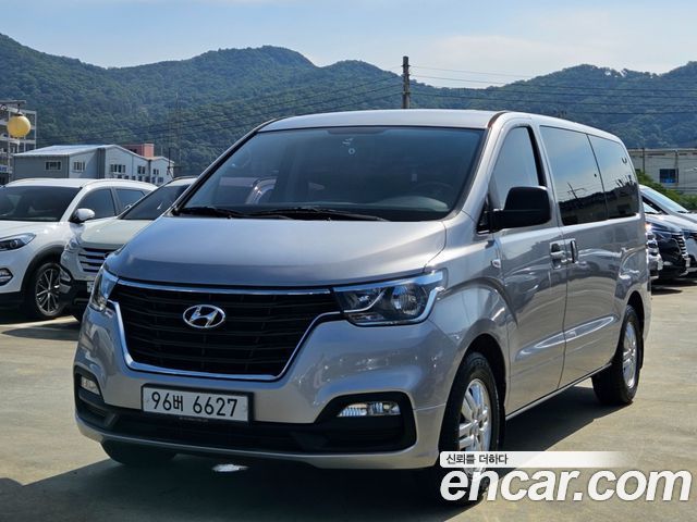 Hyundai Starex 2018