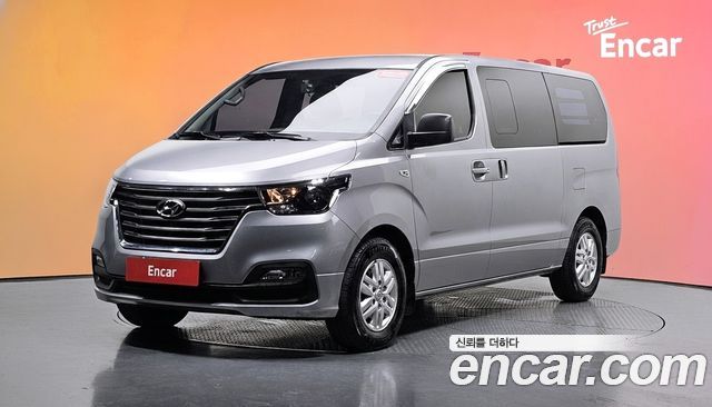 Hyundai Starex 2018