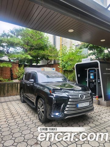 Lexus LX 2025
