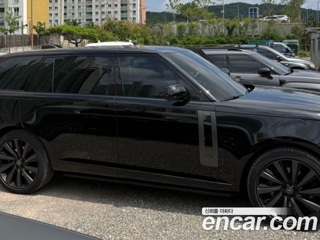 Land Rover Range Rover 2024