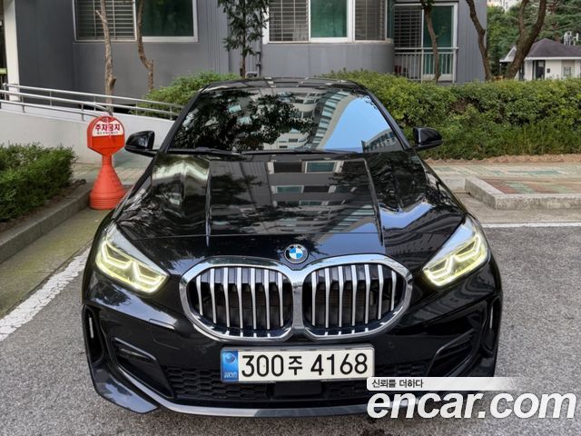 BMW 1-Series 2021