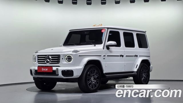 Mercedes-Benz G-Class 2025