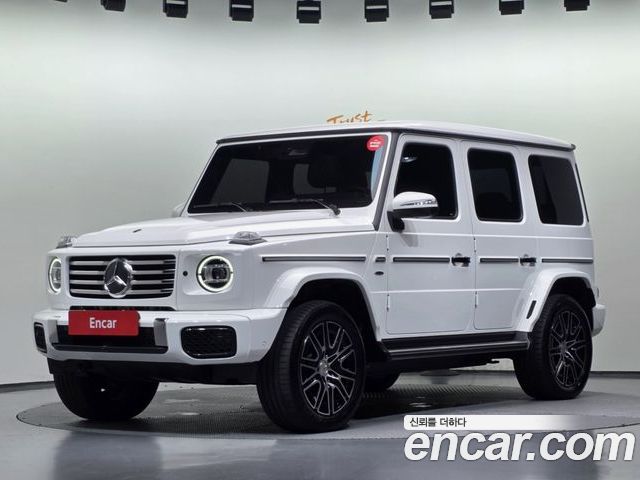 Mercedes-Benz G-Class 2025