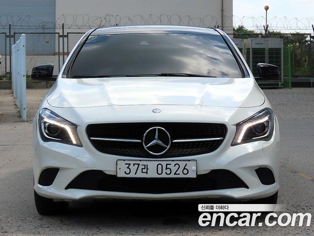 Mercedes-Benz CLA-Class 2015