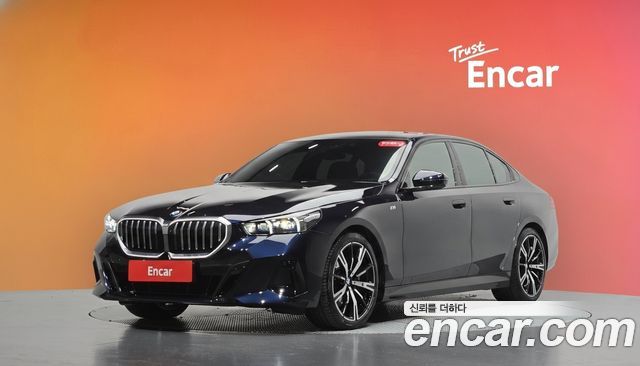BMW 5-Series 2025