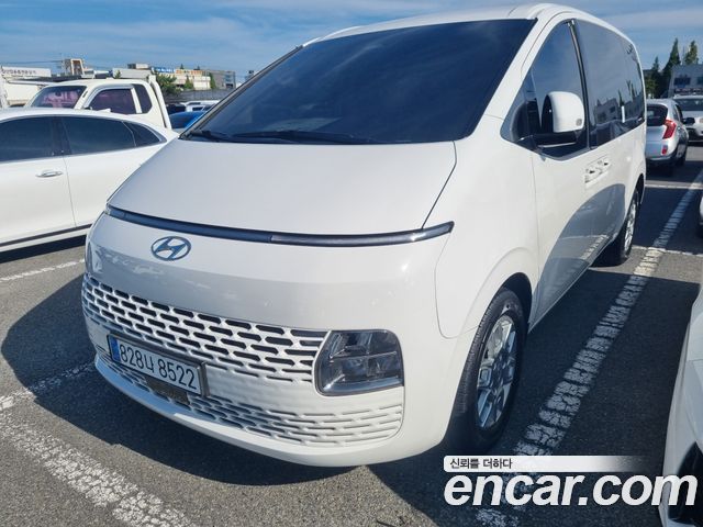 Hyundai Staria 2024