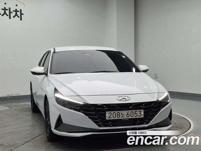 Hyundai AVANTE 2022