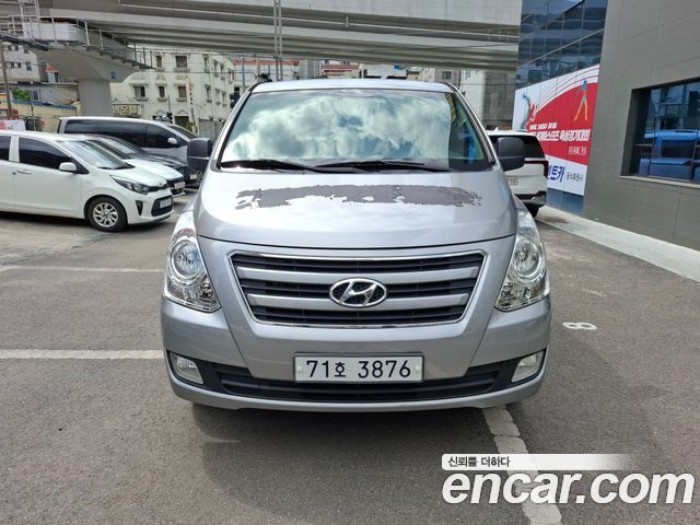 Hyundai Starex 2018