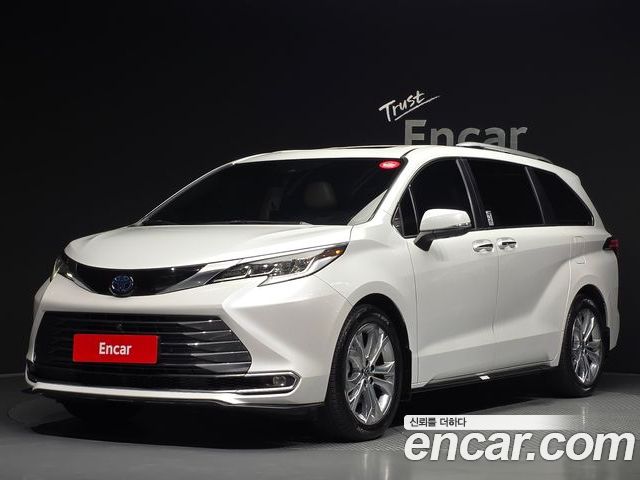 Toyota Sienna 2022