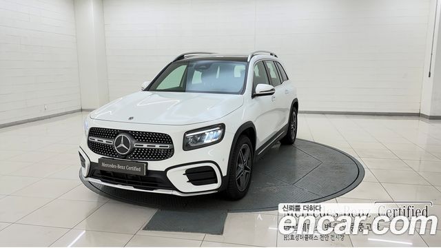 Mercedes-Benz GLB-Class 2025
