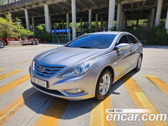 Hyundai Sonata 2011