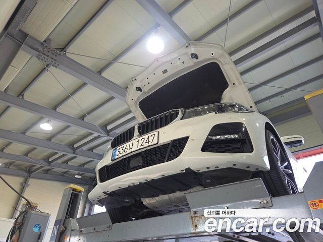BMW 3-Series 2022