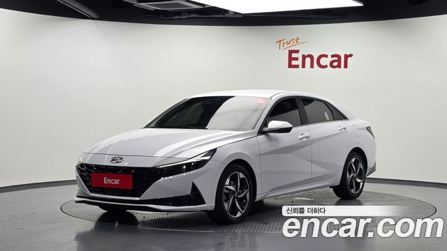Hyundai AVANTE 2022