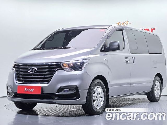 Hyundai Starex 2019