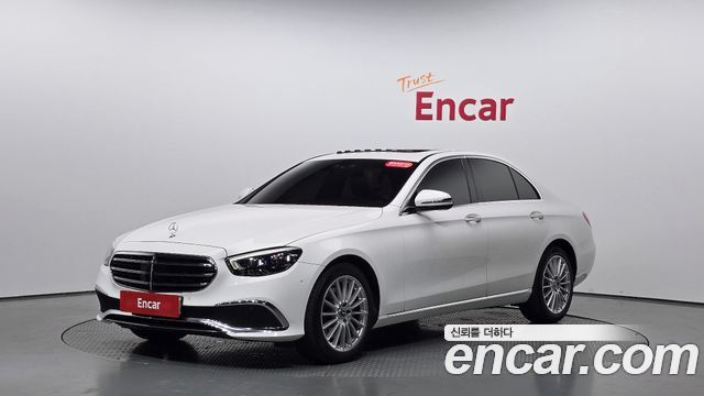 Mercedes-Benz E-Class 2021