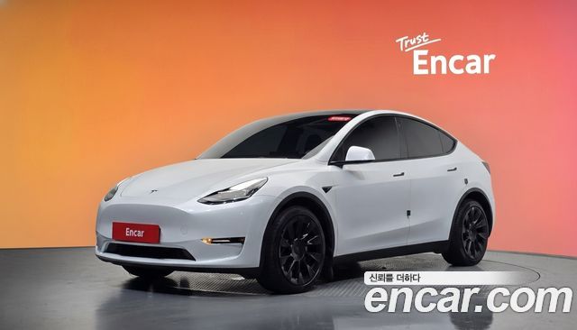 Tesla Model Y 2022