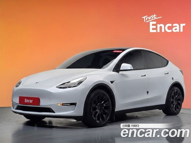 Tesla Model Y 2022