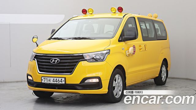 Hyundai Starex 2019