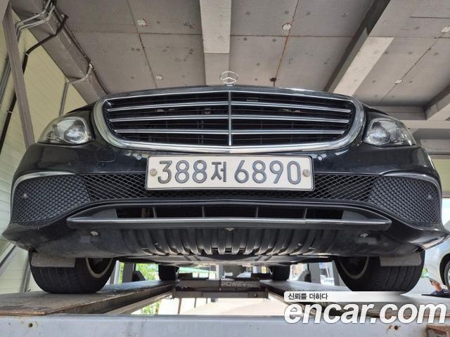 Mercedes-Benz E-Class 2016