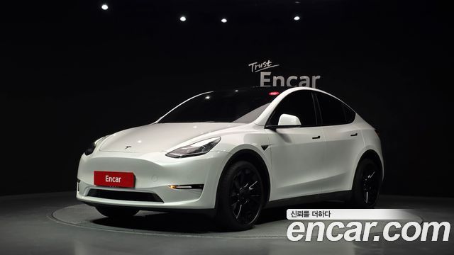 Tesla Model Y 2022