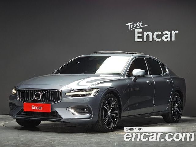 Volvo S60 2021