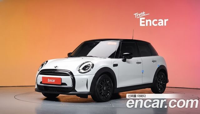 Mini Cooper 2024